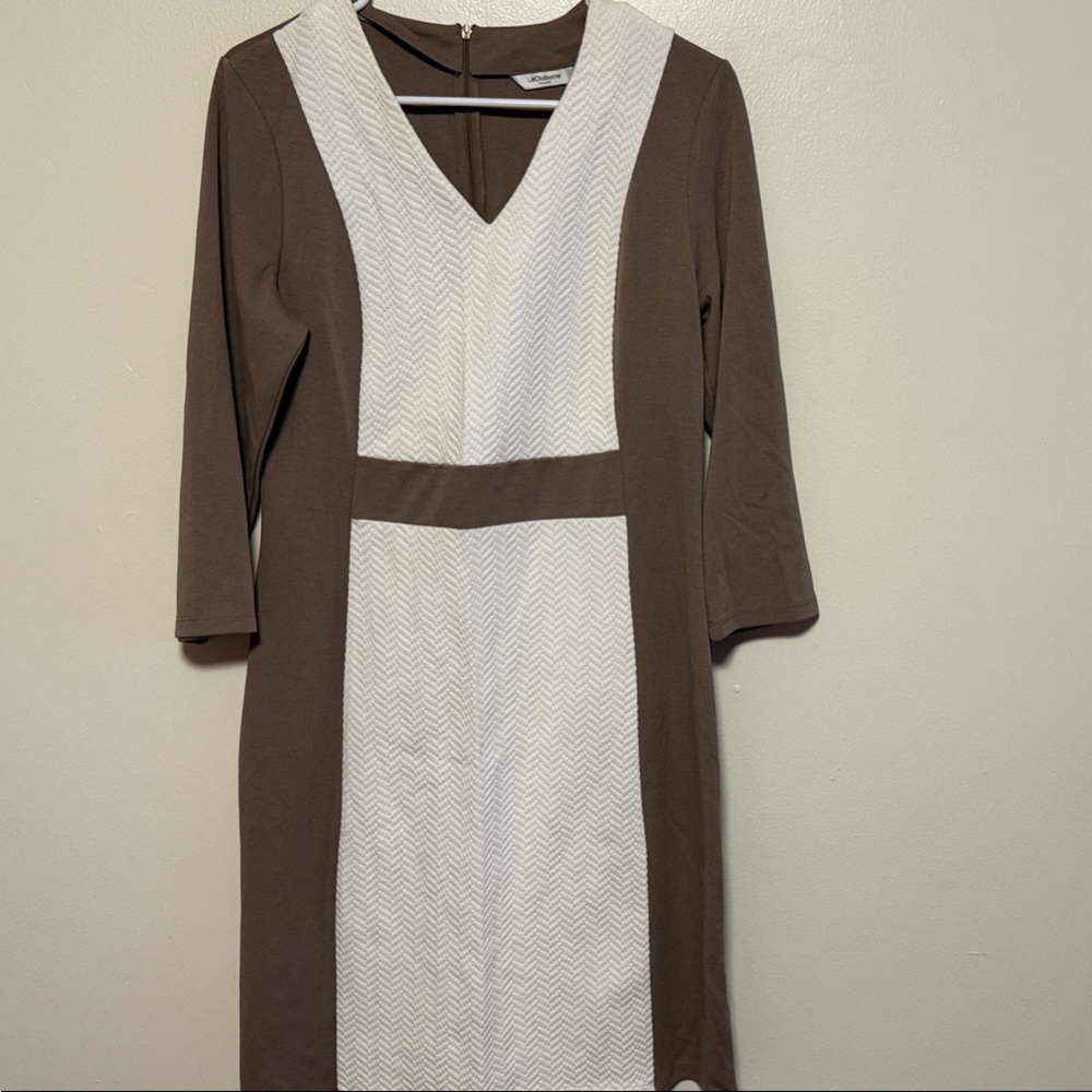 Men's Brown and White Shirt